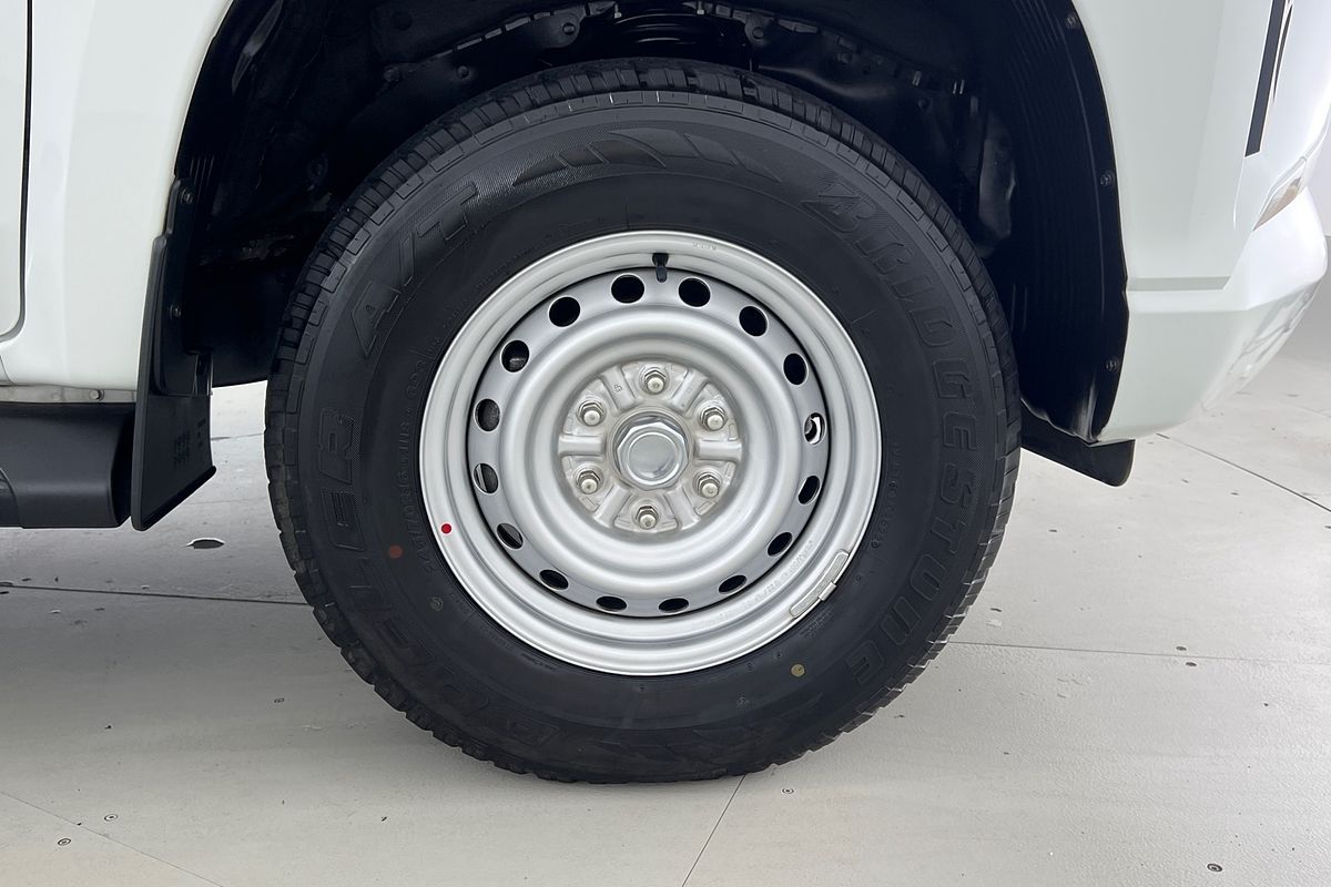2023 Mitsubishi Triton GLX MR 4X4