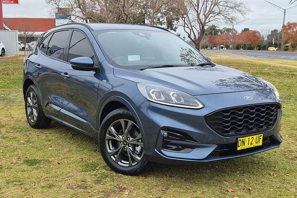 2022 Ford Escape ST-Line ZH