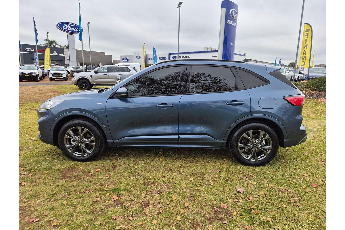 2022 Ford Escape ST-Line ZH