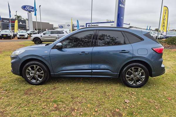 2022 Ford Escape ST-Line ZH