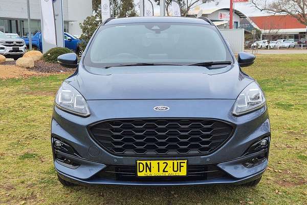 2022 Ford Escape ST-Line ZH