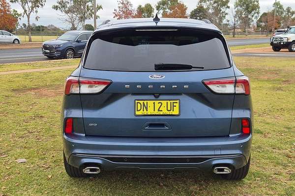 2022 Ford Escape ST-Line ZH