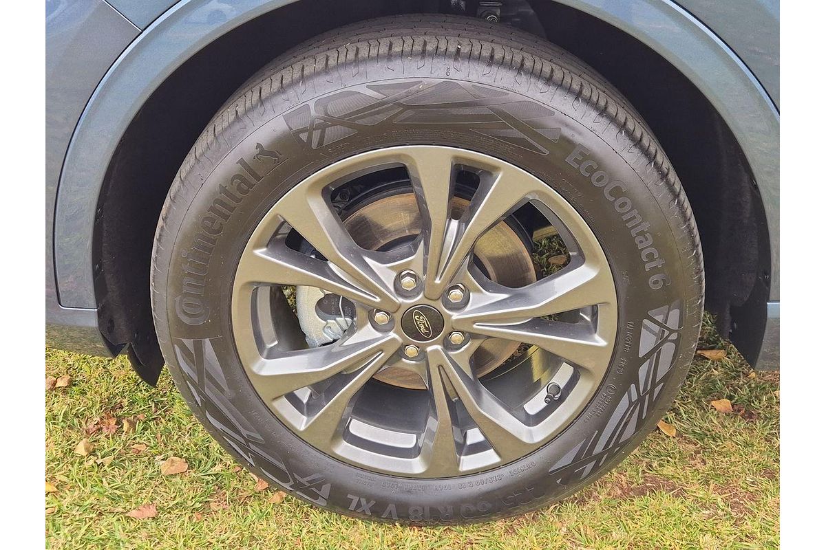 2022 Ford Escape ST-Line ZH