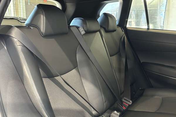 2024 Toyota Corolla Cross GXL