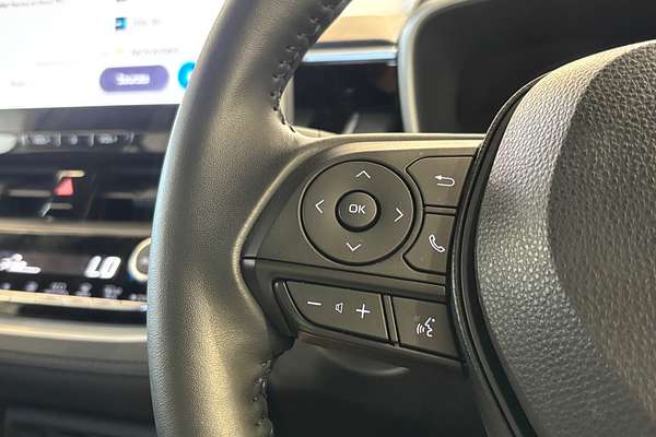 2024 Toyota Corolla Cross GXL