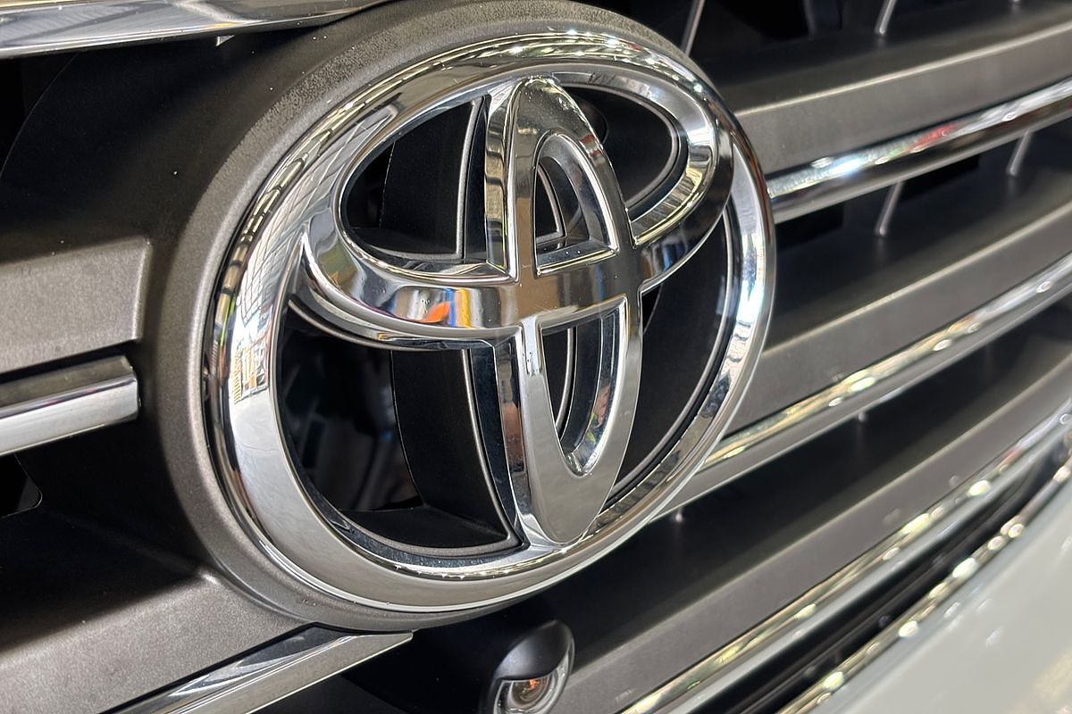 2013 Toyota Landcruiser Sahara VDJ200R