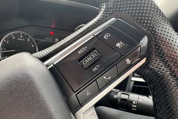 2023 Mitsubishi Outlander LS Black Edition ZM