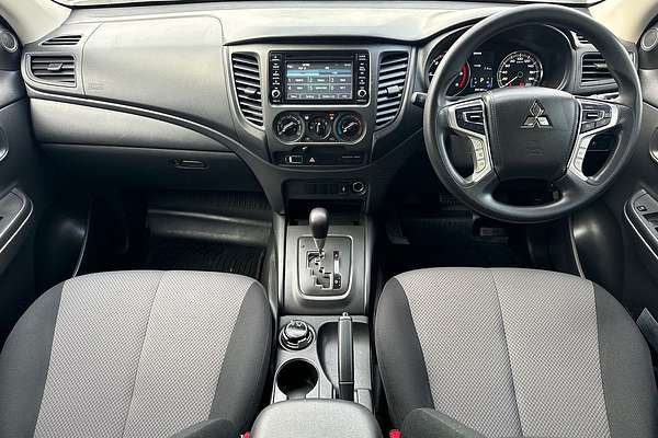 2021 Mitsubishi Triton GLX MR 4X4