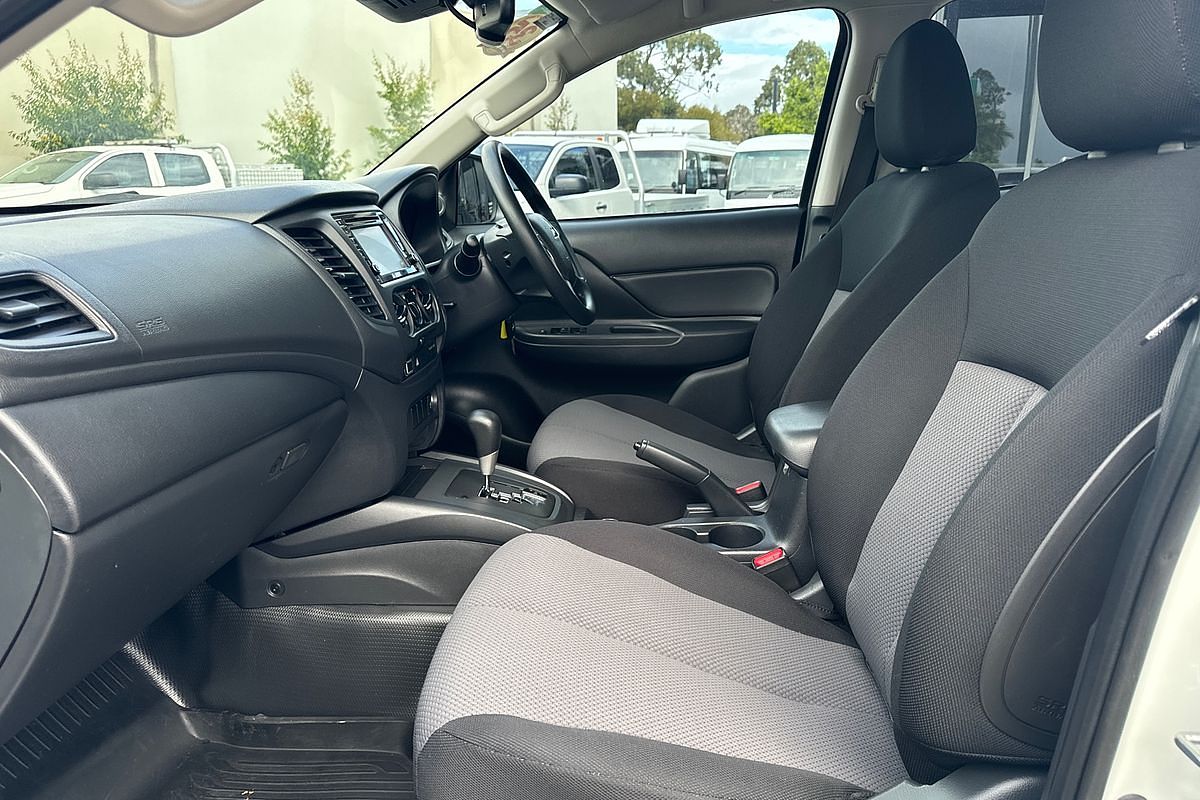 2021 Mitsubishi Triton GLX MR 4X4
