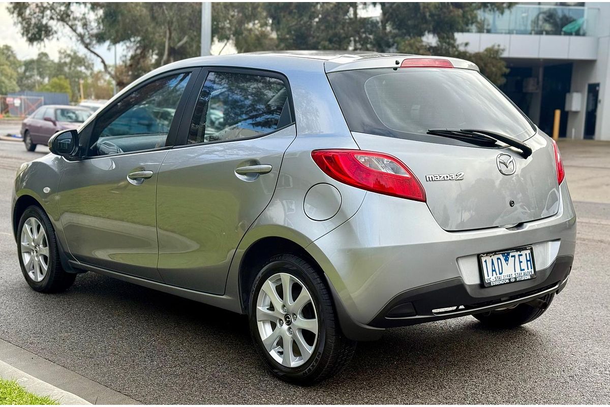 2013 Mazda 2 Neo Sport DE Series 2
