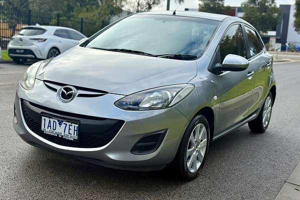 2013 Mazda 2 Neo Sport DE Series 2