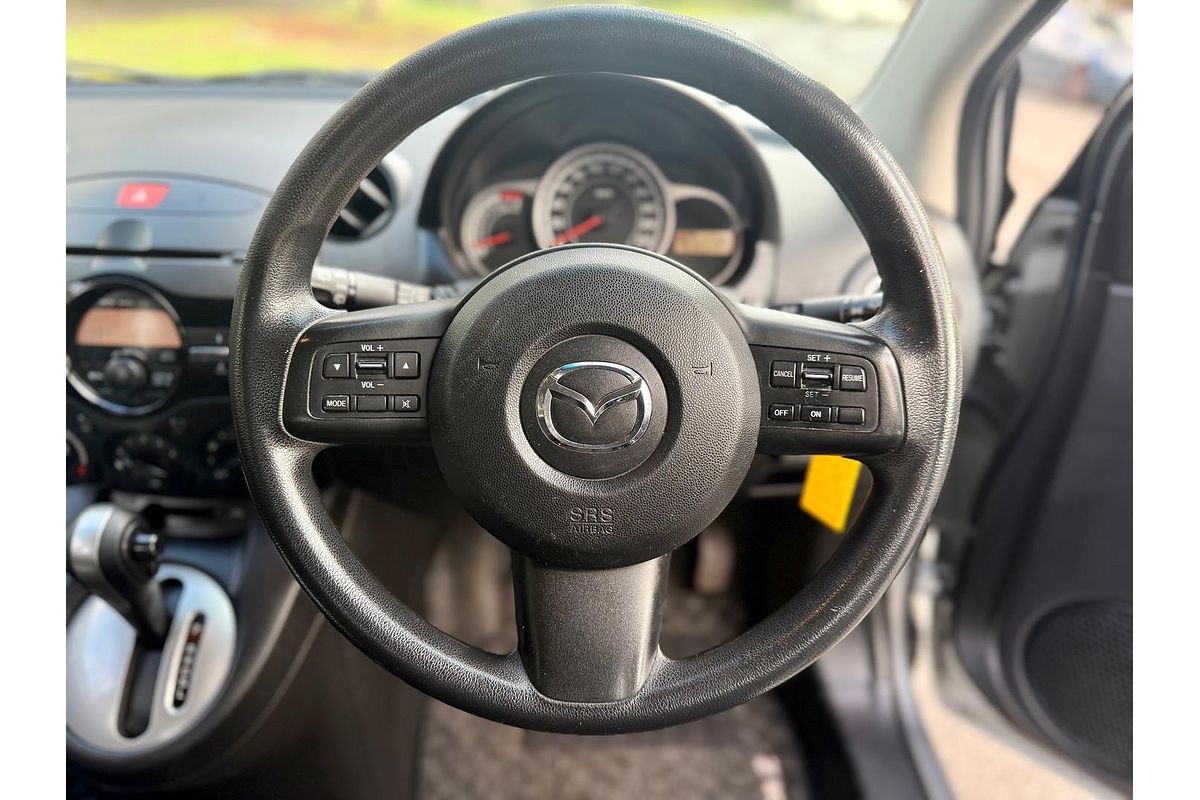 2013 Mazda 2 Neo Sport DE Series 2