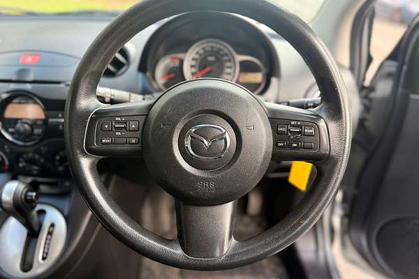 2013 Mazda 2 Neo Sport DE Series 2