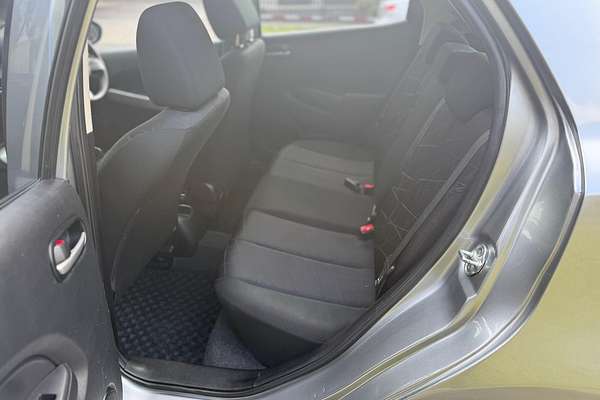2013 Mazda 2 Neo Sport DE Series 2