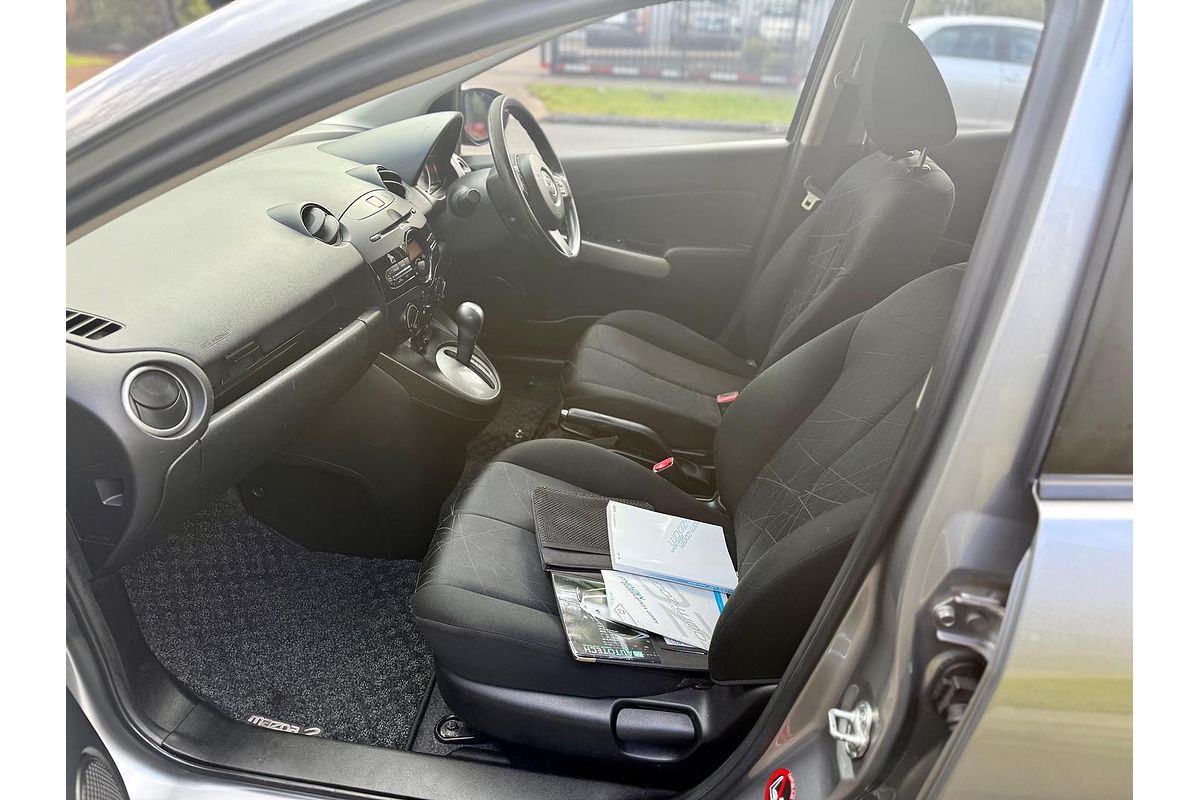 2013 Mazda 2 Neo Sport DE Series 2