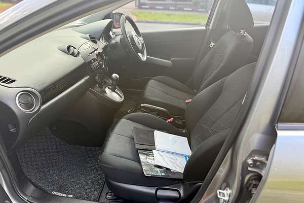 2013 Mazda 2 Neo Sport DE Series 2