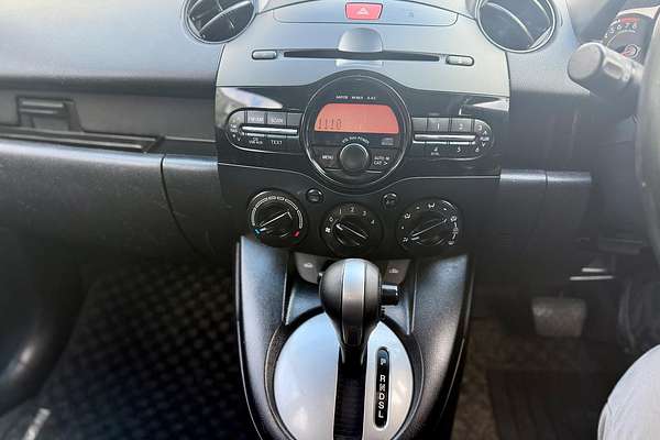 2013 Mazda 2 Neo Sport DE Series 2
