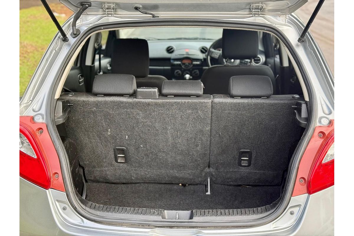 2013 Mazda 2 Neo Sport DE Series 2
