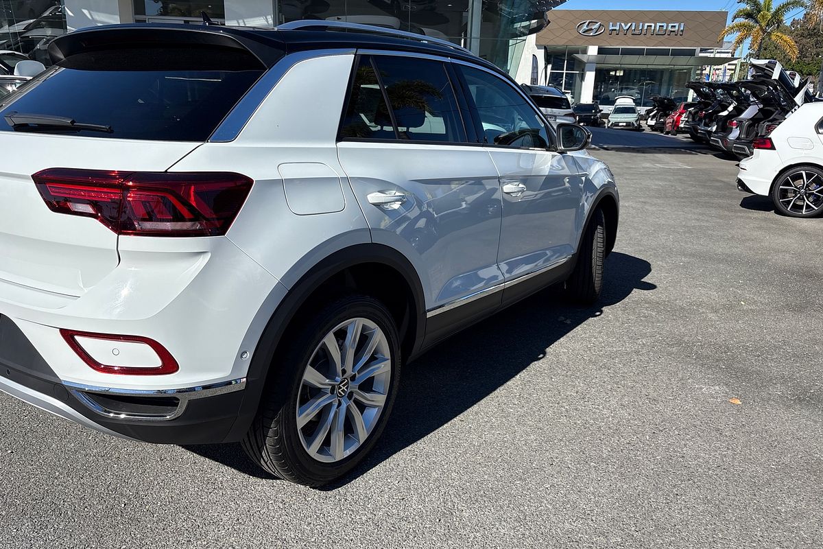 2025 Volkswagen T-Roc 110TSI Style D11
