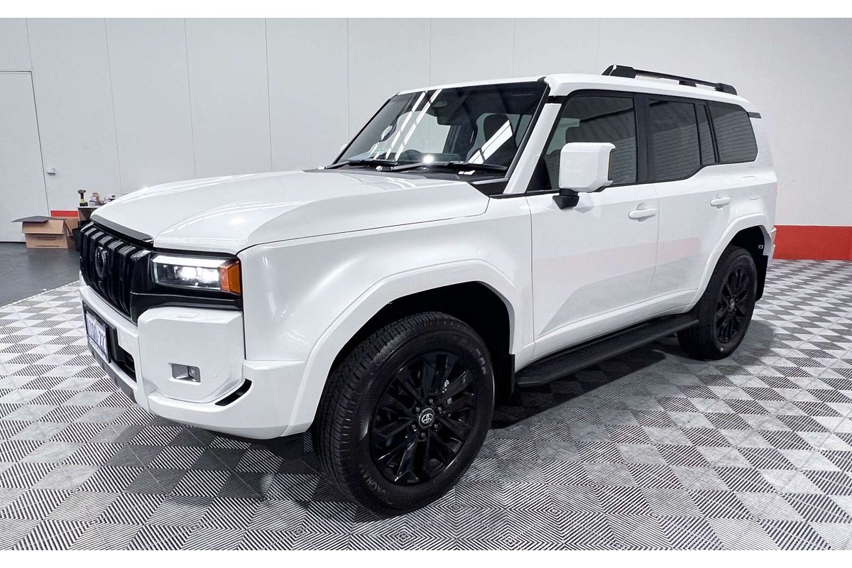2025 Toyota Landcruiser Prado Kakadu GDJ251R