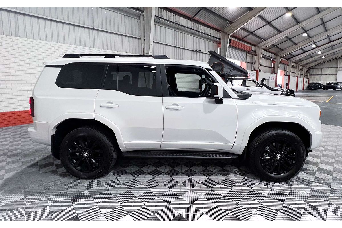 2025 Toyota Landcruiser Prado Kakadu GDJ251R