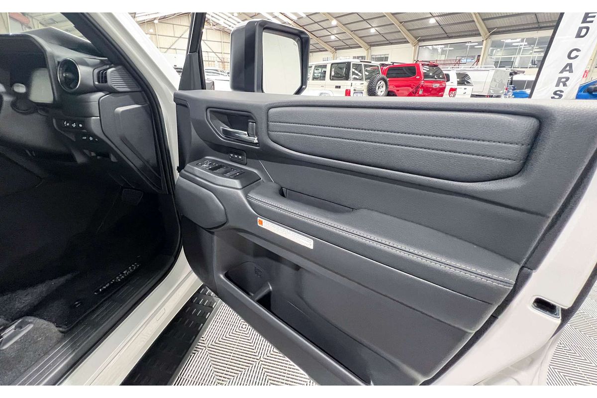 2025 Toyota Landcruiser Prado Kakadu GDJ251R