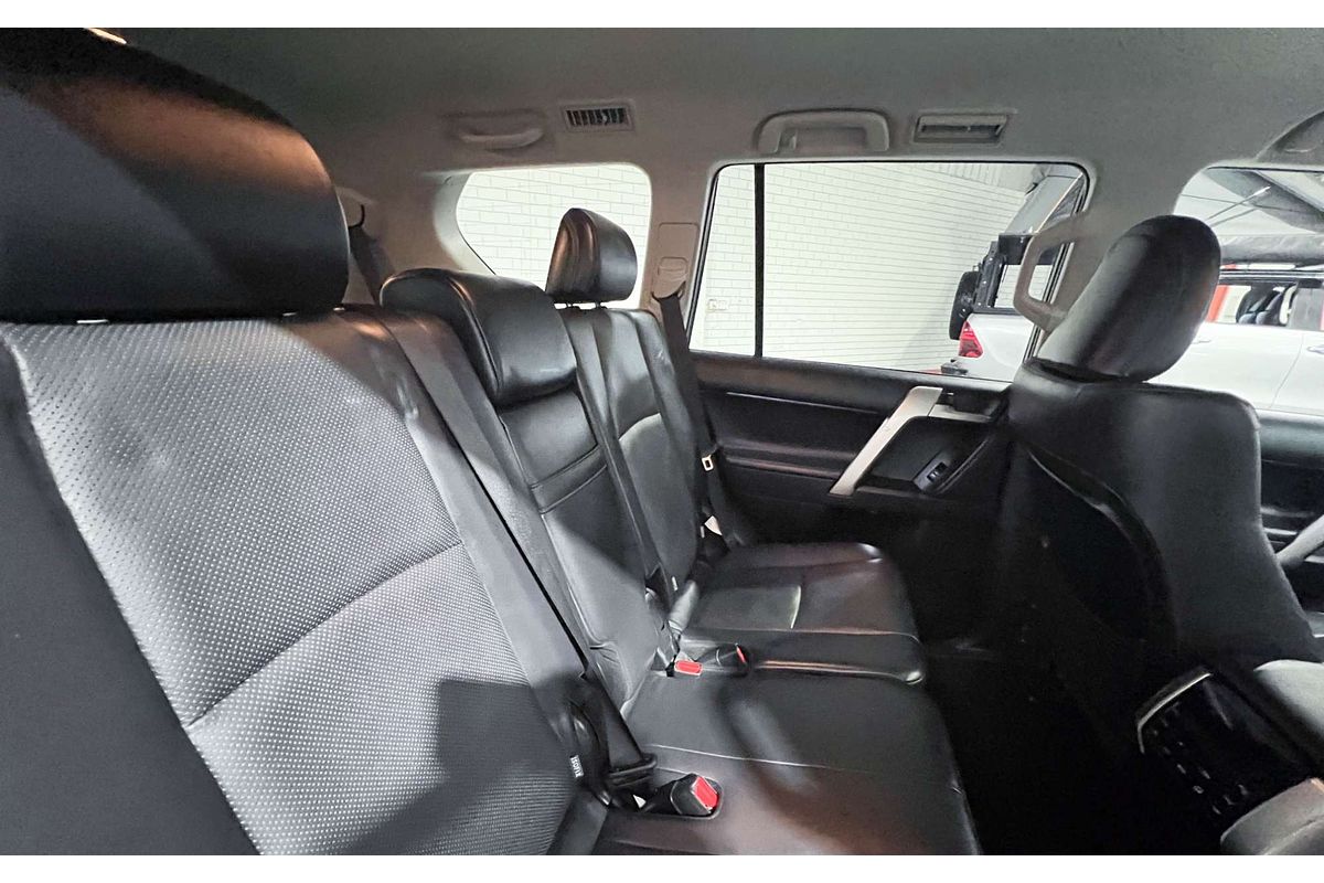 2022 Toyota Landcruiser Prado VX GDJ150R