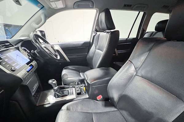 2022 Toyota Landcruiser Prado VX GDJ150R