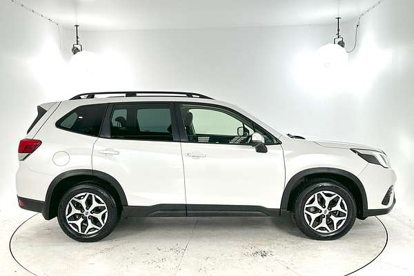 2023 Subaru Forester 2.5i-L S5