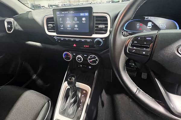 2024 Hyundai Venue Active QX.V5