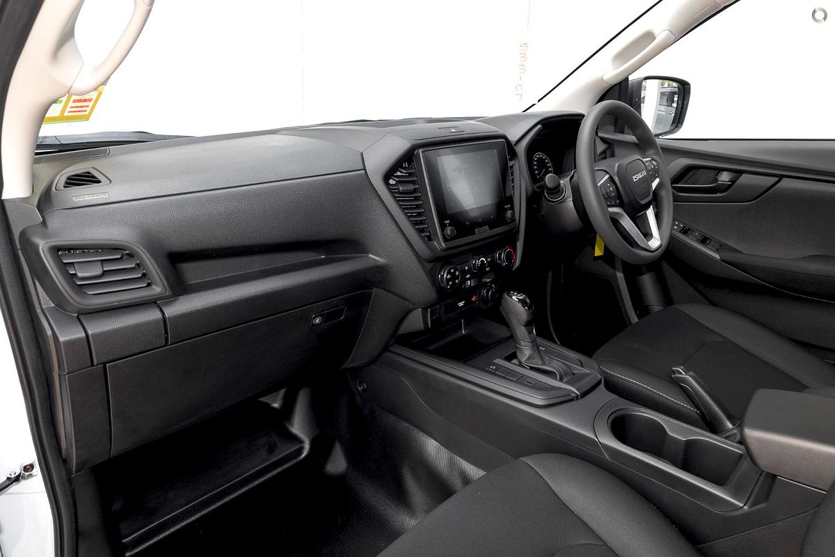 2025 Isuzu D-MAX SX 4X4