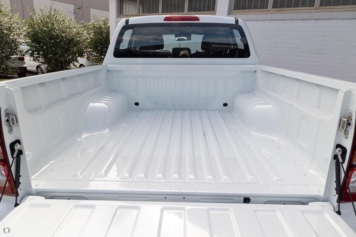 2025 Isuzu D-MAX SX 4X4
