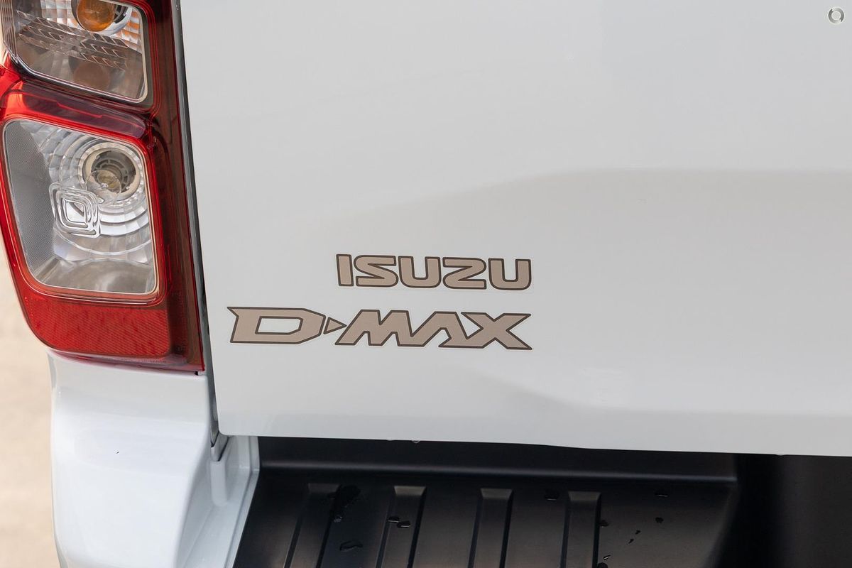 2025 Isuzu D-MAX SX 4X4