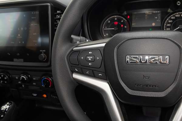 2025 Isuzu D-MAX SX 4X4