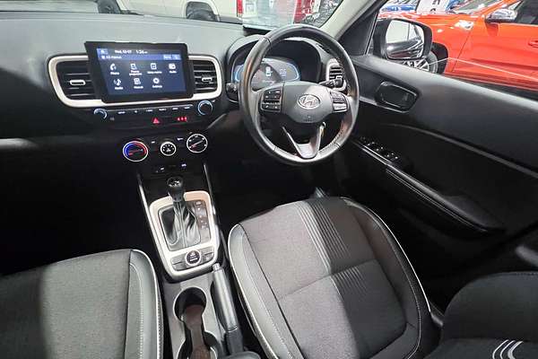 2024 Hyundai Venue Active QX.V5