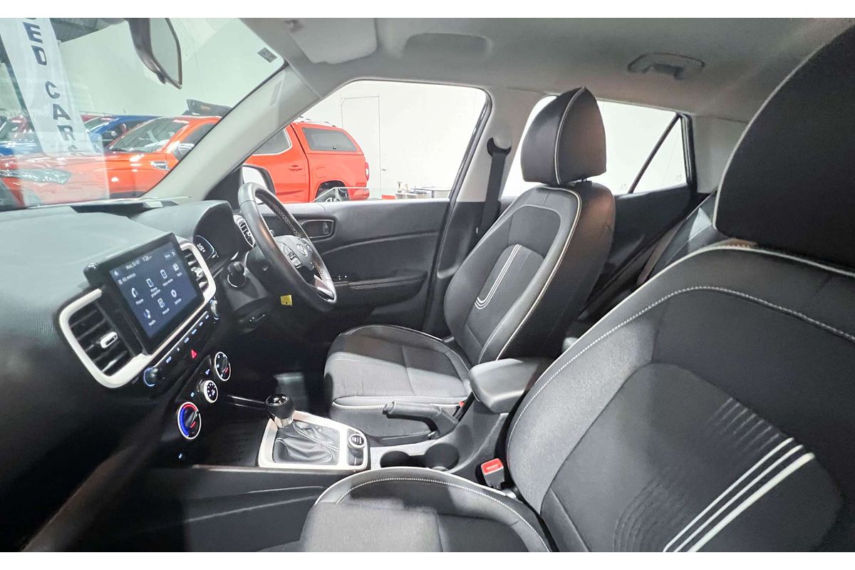 2024 Hyundai Venue Active QX.V5