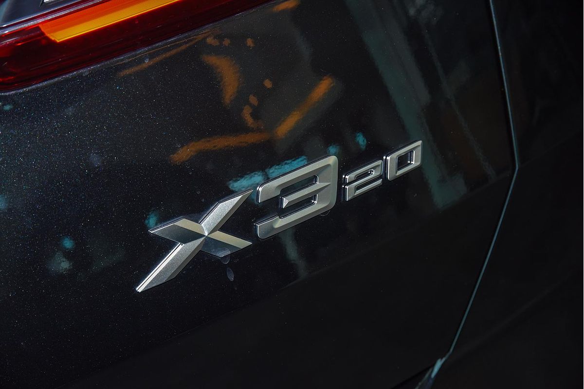 2025 BMW X3 20 xDrive G45
