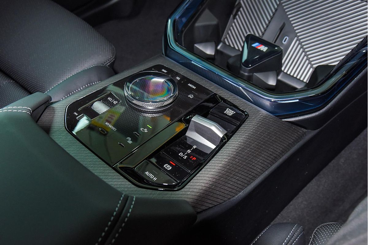 2025 BMW X3 20 xDrive G45