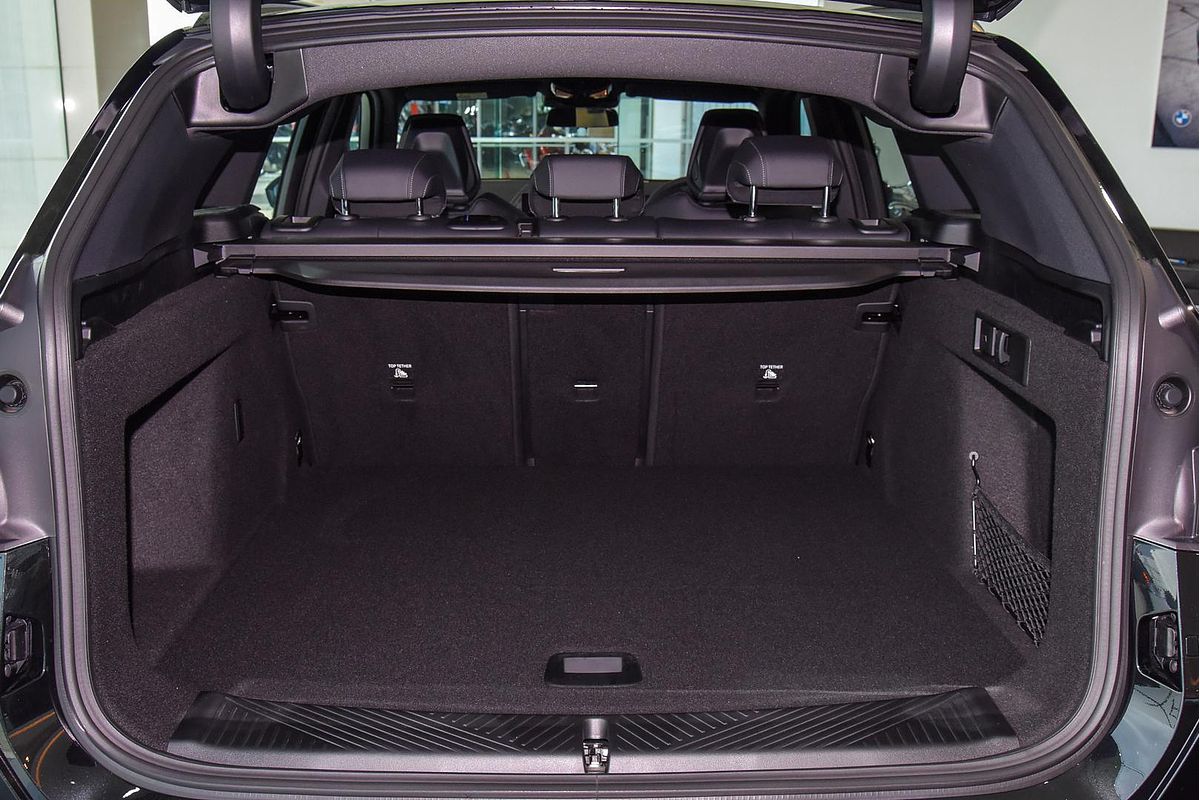 2025 BMW X3 20 xDrive G45