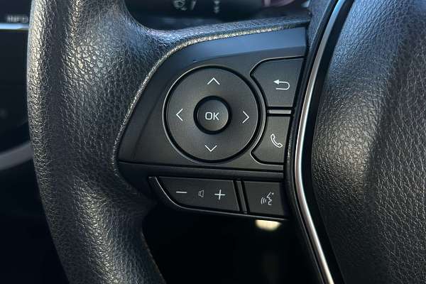 2019 Toyota Camry Ascent ASV70R