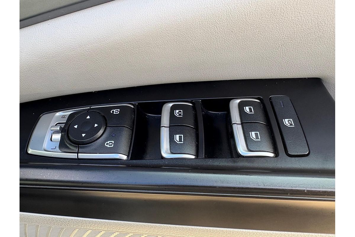 2022 Kia Carnival S KA4