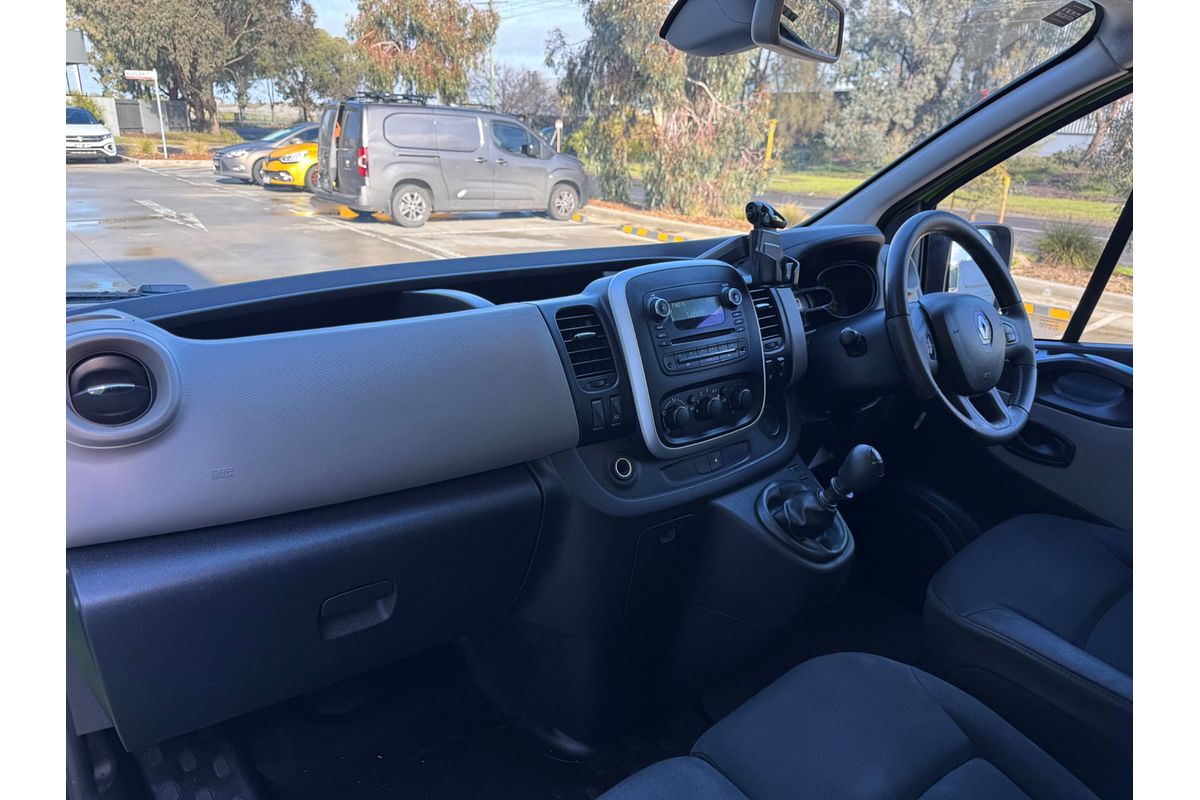 2016 Renault Trafic 103KW X82 LWB