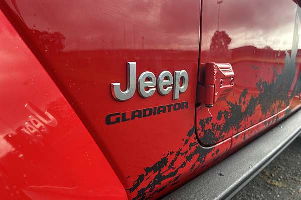 2020 Jeep Gladiator Overland JT All Wheel Drive
