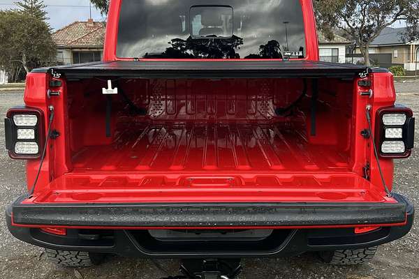 2020 Jeep Gladiator Overland JT All Wheel Drive