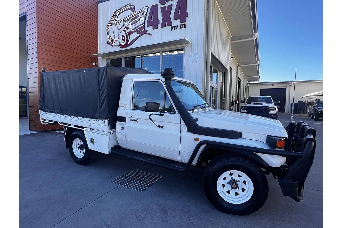 2003 Toyota Landcruiser SINGLE CAB HDJ79R