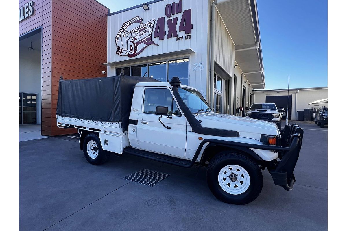 2003 Toyota Landcruiser SINGLE CAB HDJ79R