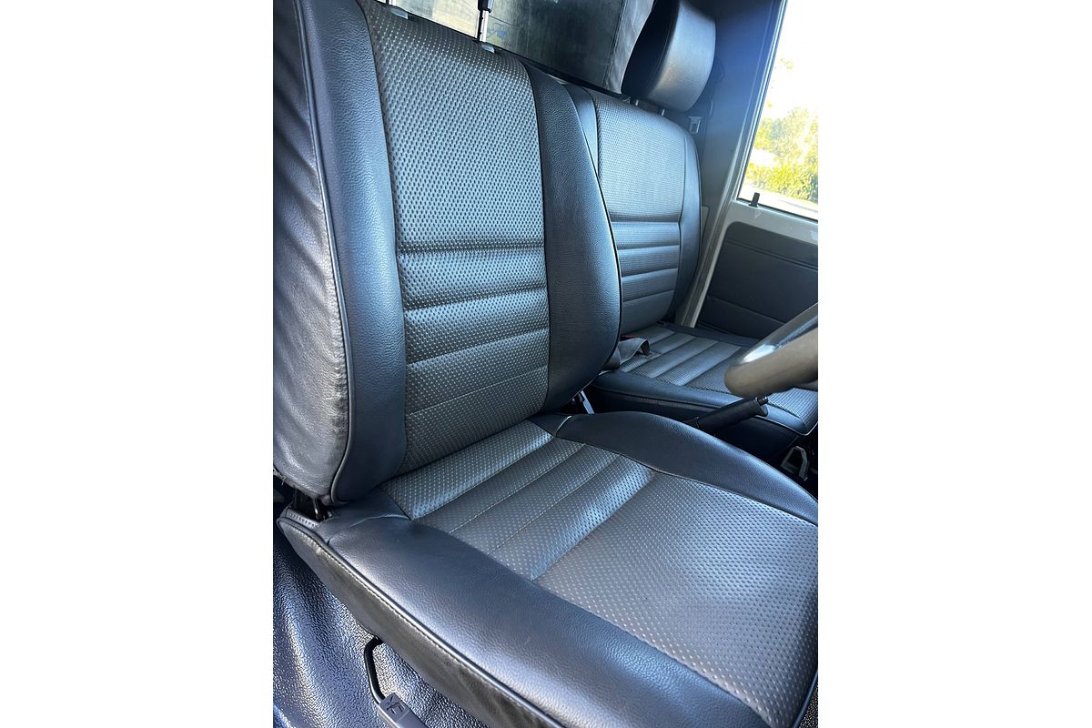 2003 Toyota Landcruiser SINGLE CAB HDJ79R
