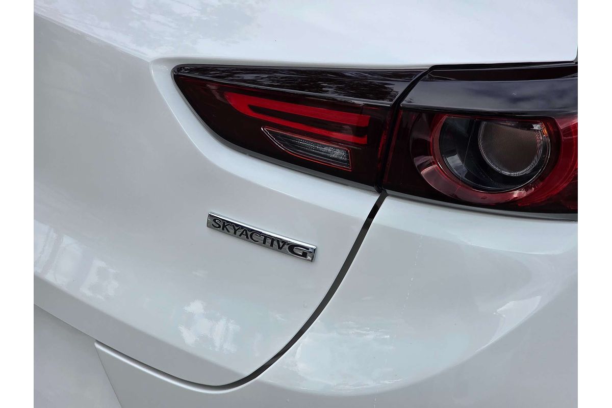 2025 Mazda CX-3 G20 Akari DK