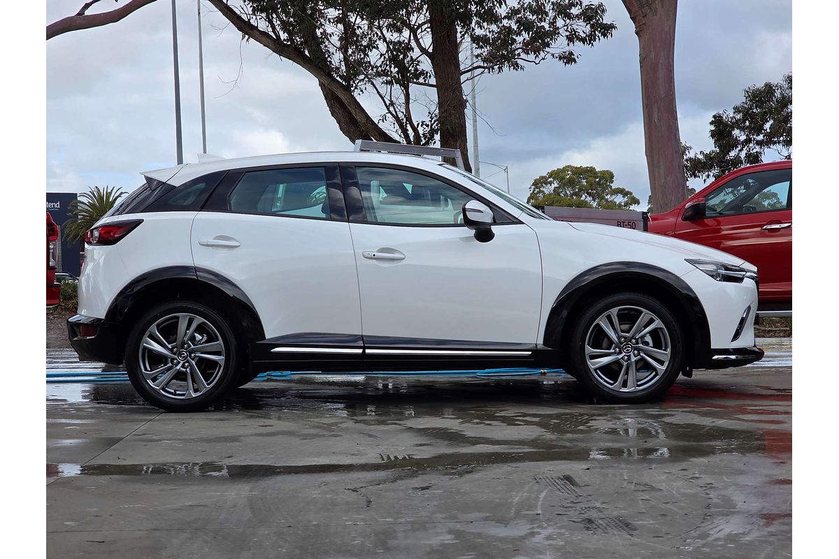 2025 Mazda CX-3 G20 Akari DK