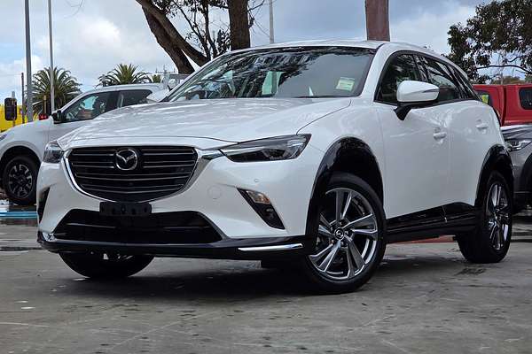 2025 Mazda CX-3 G20 Akari DK